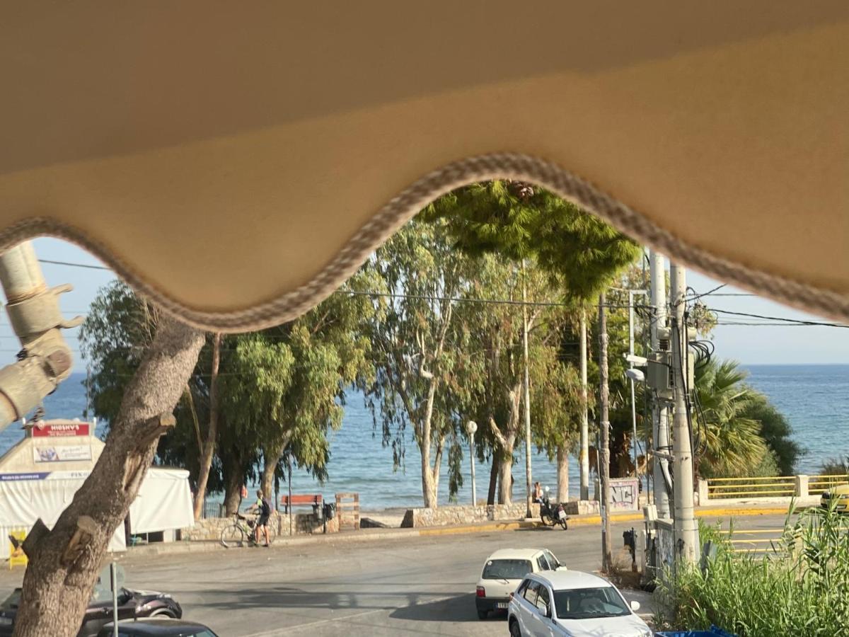 A.P Seaside Apartment Artemida  Exterior photo